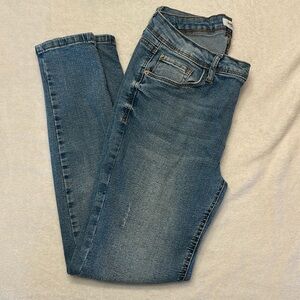 Kenzie Jeans Effortless Ankle Mid Rise Size 8